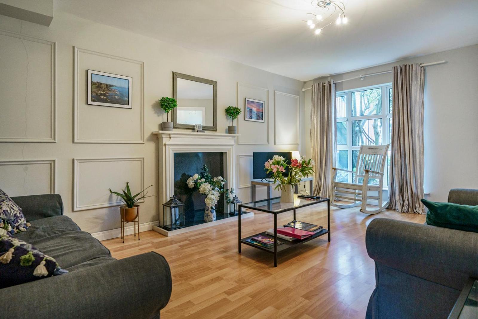 Close To City Centre Stylish 3 Bedroom House Belfast Zewnętrze zdjęcie